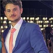 j’ai fait mes années scolaires (collège et lycée) en anglais